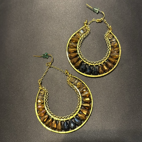 Chocker Style Necklace and Earrings - Picture 3 of 11